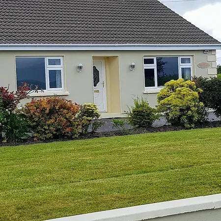 Quiet And Comfortable - Stunning Views *